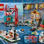 LEGO City Морско пристанище с товарен кораб (60422)