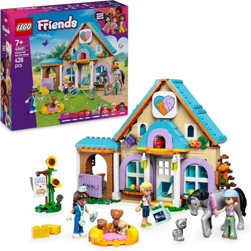 LEGO Friends – Ветеринарна клиника за коне и домашни любимци (42651)